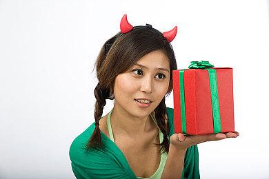 昨天是育碧《刺客信条》发售15周年